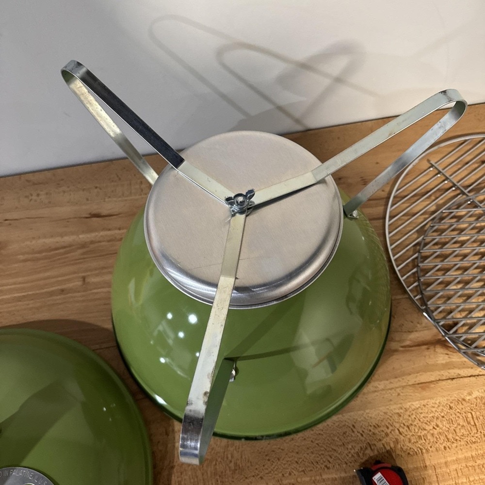 Weber Smokey Joe Premium 14" Mini Charcoal Grill - Rare Lime Green - Brand NEW - Picture 9 of 10